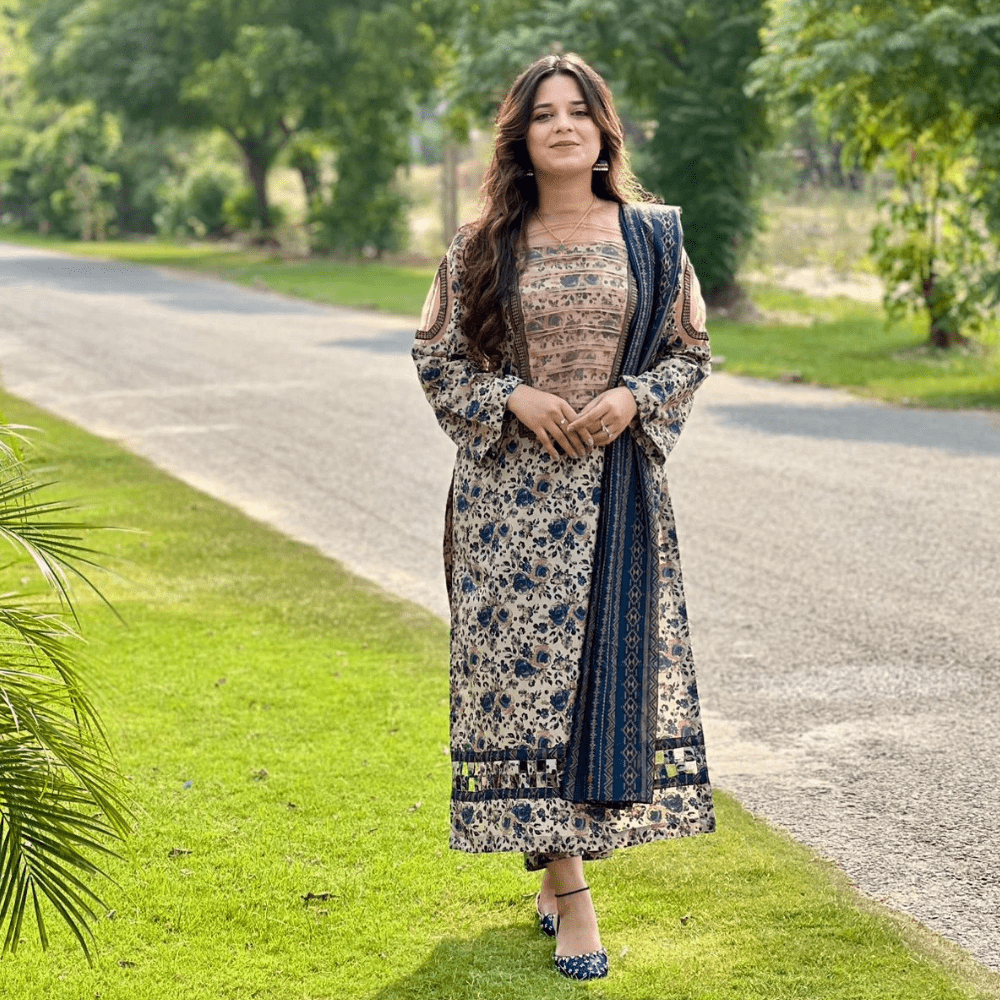 SN 770 Bin Saeed 3 Piece Lawn Unstitched 2 SN 770 Bin Saeed 3 Piece Lawn Unstitched - Image 2